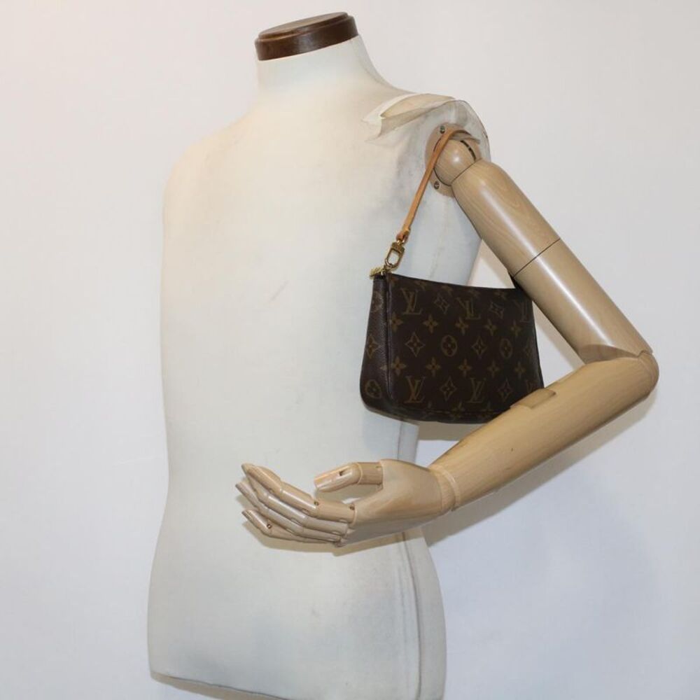 Louis Vuitton Pochette Accessoires Brown Canvas Clutch Bag (Pre-Owned) - Picture 7 of 12